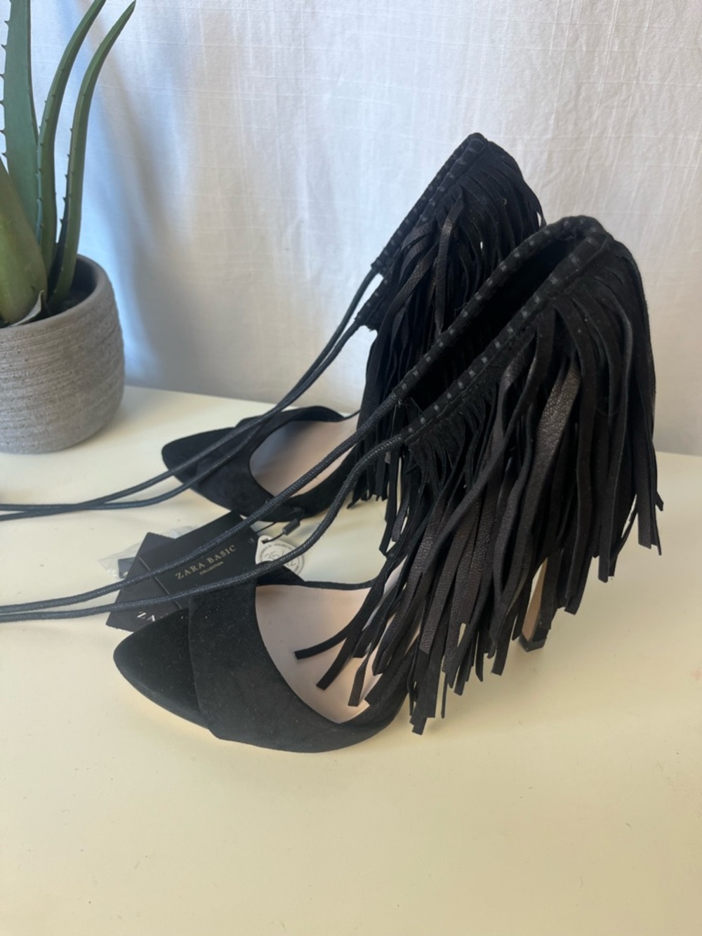 NWT Zara Black Suede Fringe Lace-Up Sandals - Picture 2 of 4